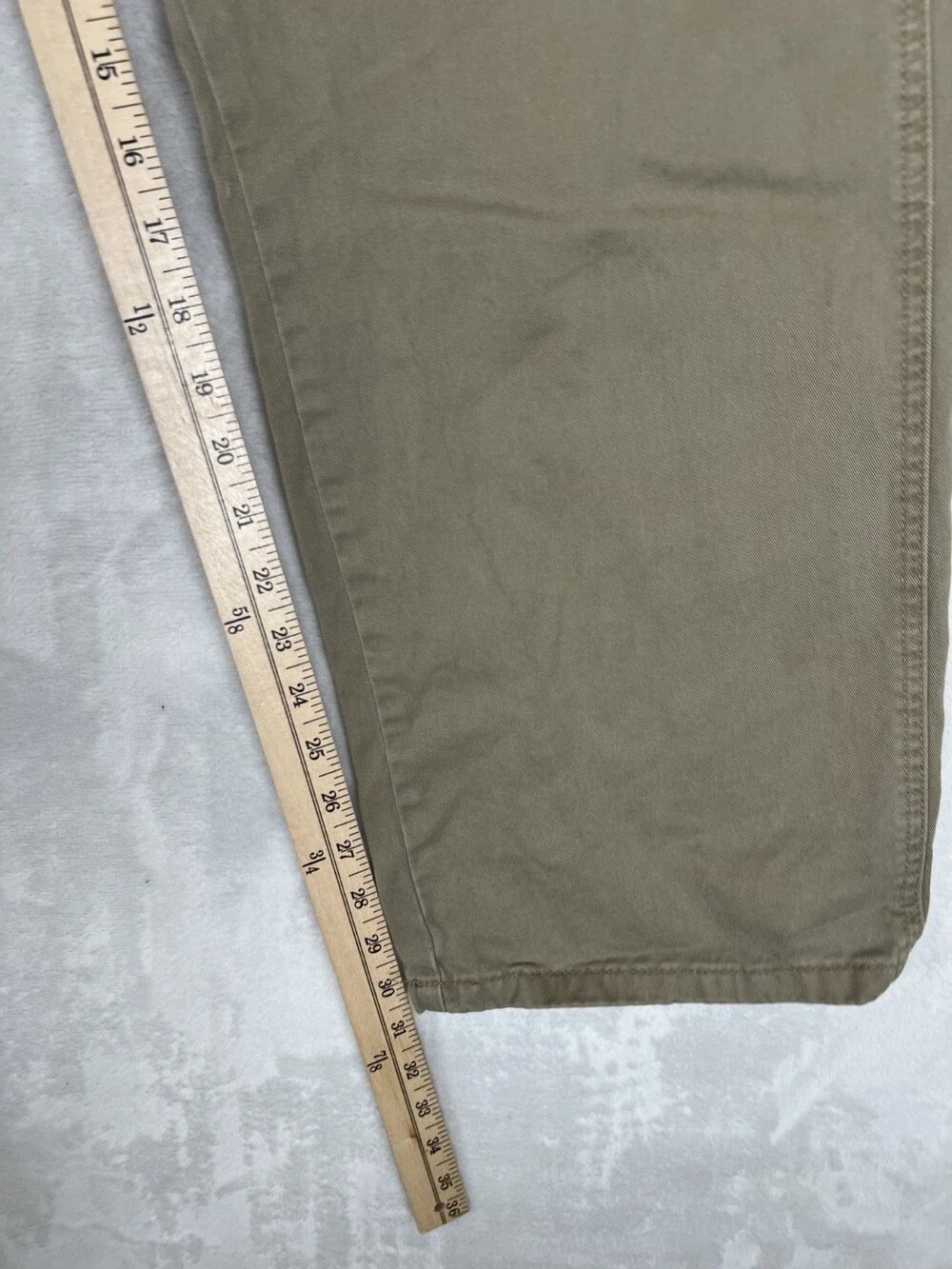 Wrangler Relaxed Fit Cargo Pants Mens 36x30 Khaki Tan Utility Casual READ